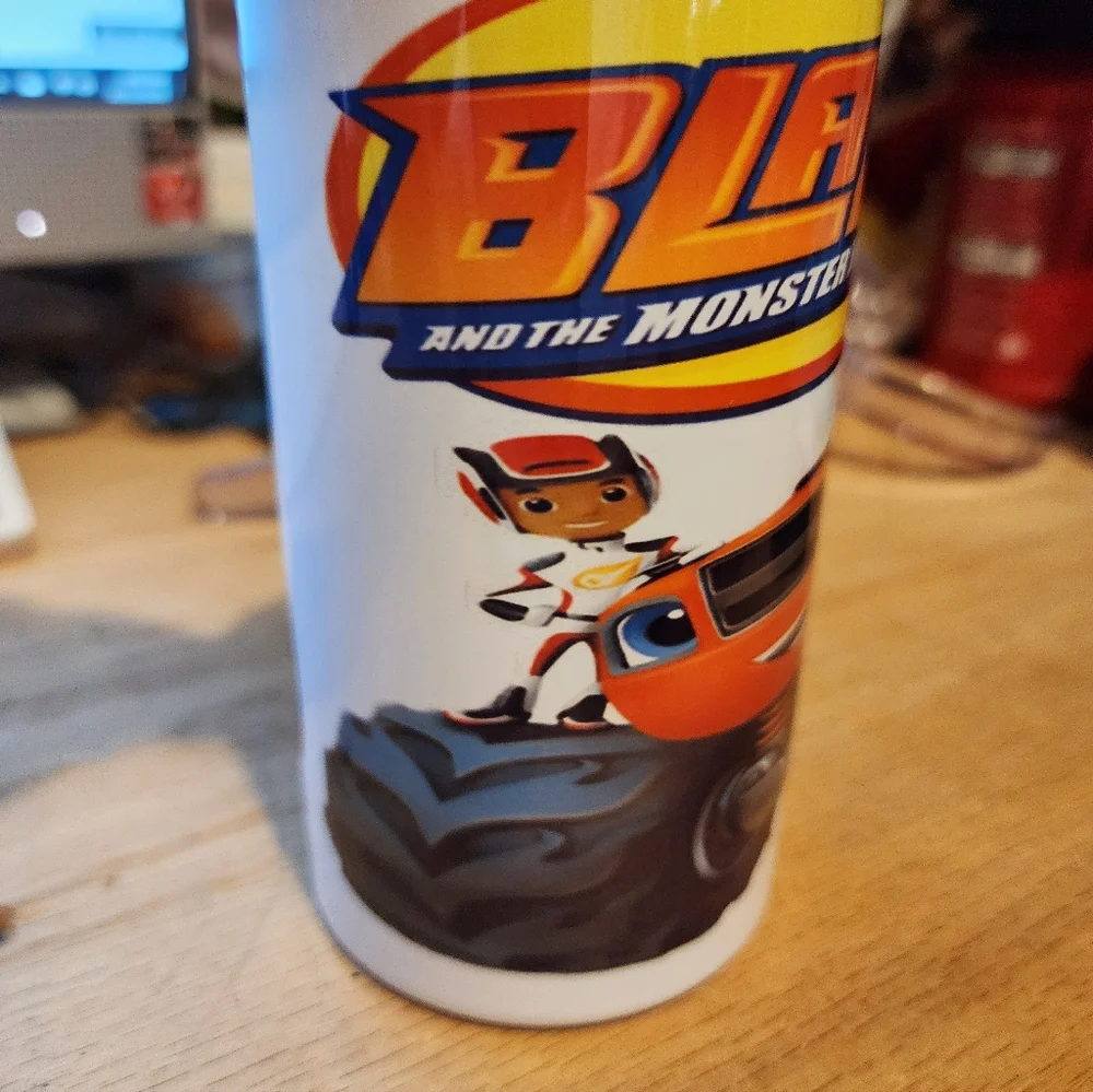 Blaze and the Monster Machines Mug - Picture 10 of 11